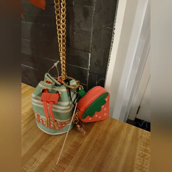 Juicy Couture NWT Strawberry 2 Piece Wristlet Set - Picture 2 of 8